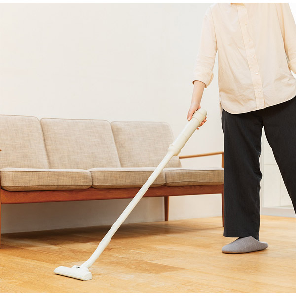 レコルト　コードレス3WAYクリーナー　ナチュラルホワイト